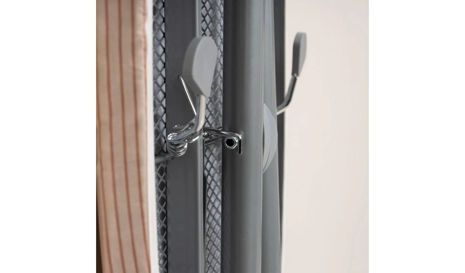 Addis Deluxe Large 135x46cm Ironing Board Stripes Adjustable Height - Image 8