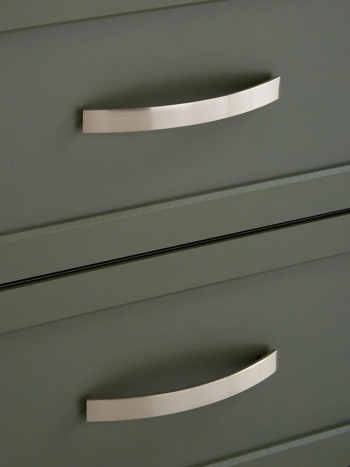 Camberley 3 Door Wardrobe Green Wood Effect | Mirror & 3 Drawers | 192cm H - Image 5