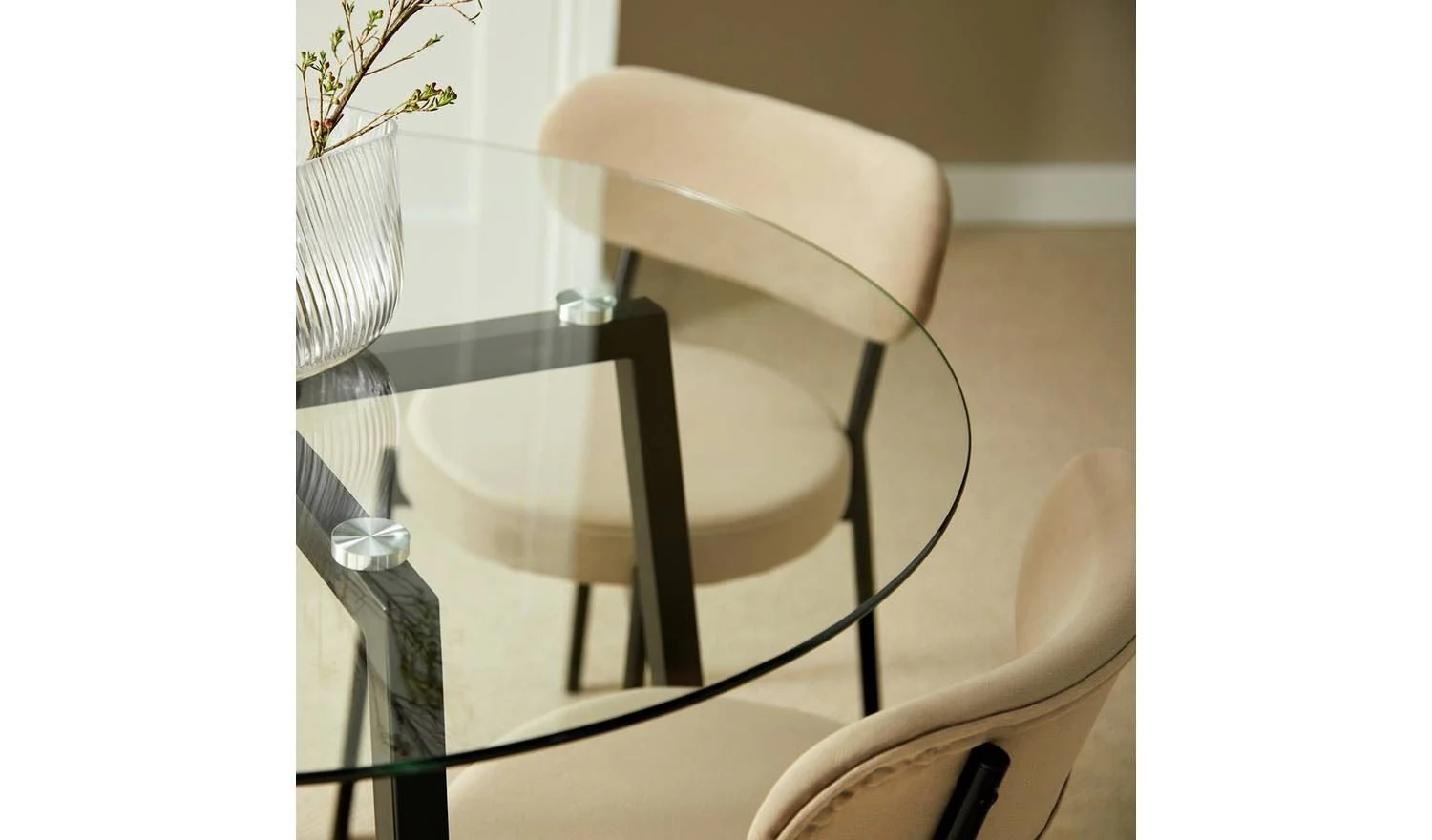 Fyra Black Dining Table & 4 Black Chairs Elegant Kitchen Furniture Set - Image 4