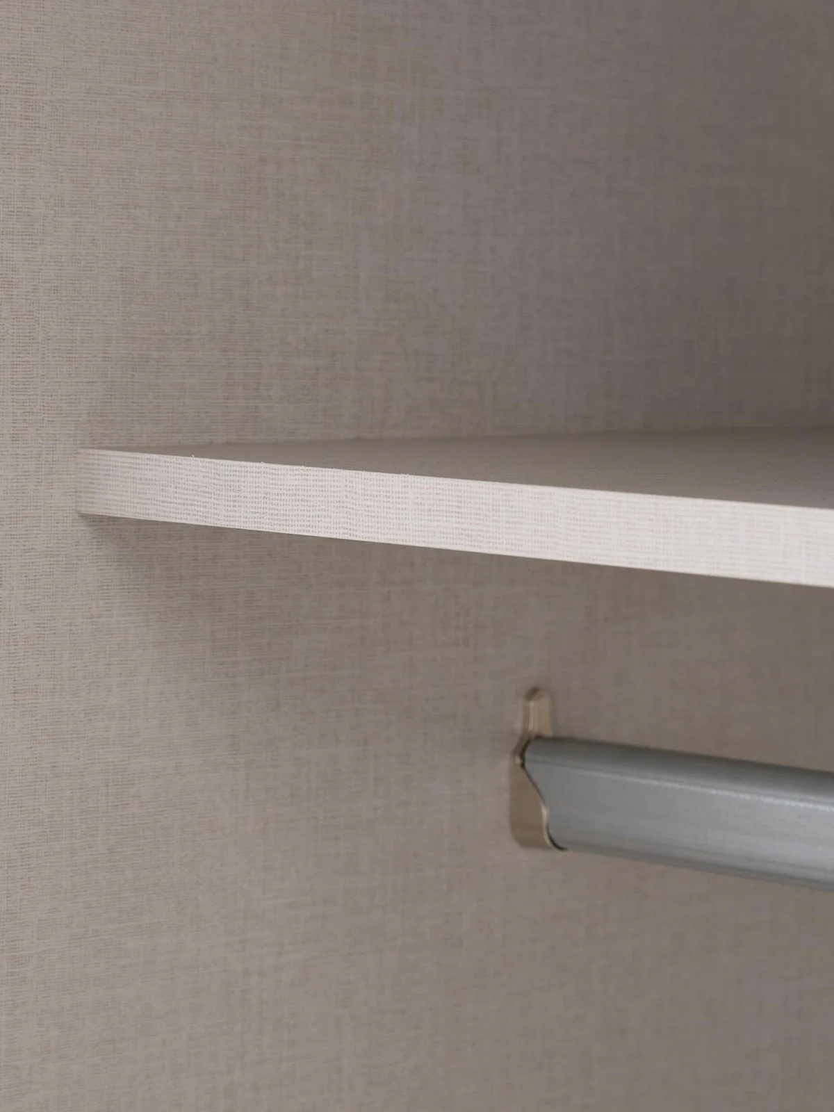 Houston 150cm Sliding Door Wardrobe 1 Door White & 1 Door Mirror | Space Saving - Image 4