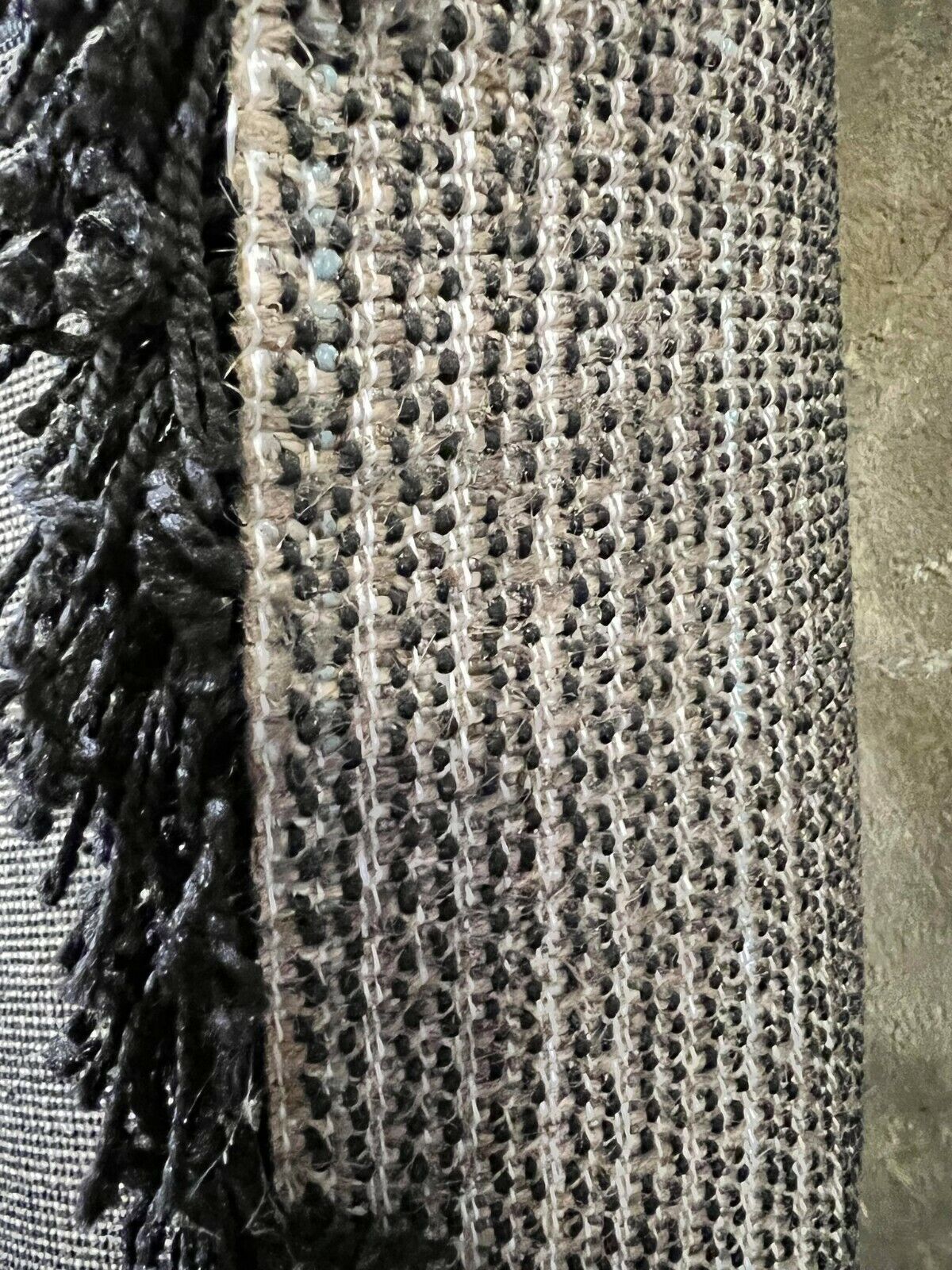 Large Black Area Rug 160 x 230 Carpet 7ft  Living Room - Image 2