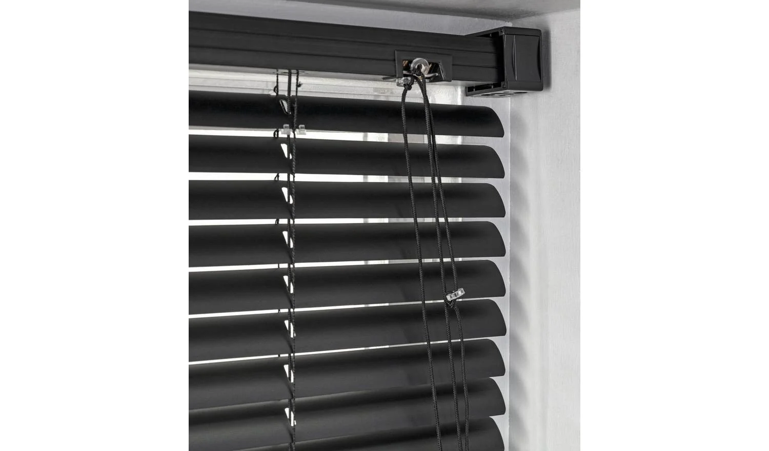 Plastic Jet Black Venetian Blind 180x160cm Window Treatment Privacy - Image 2