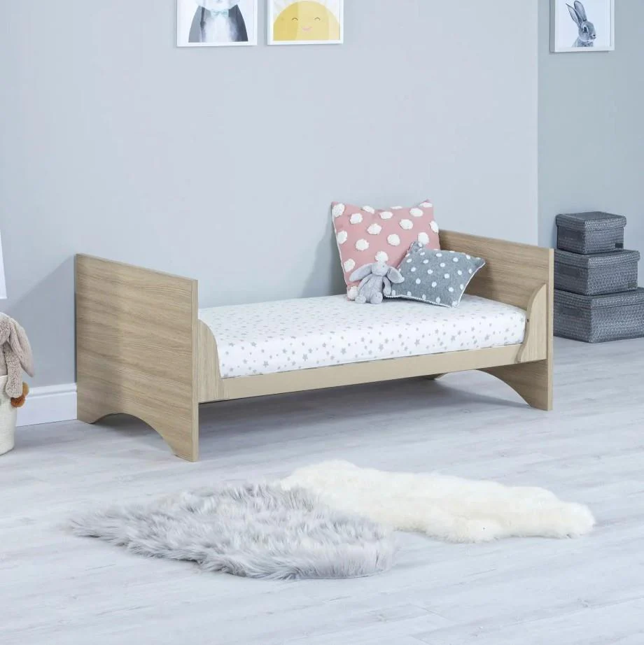 Veni Cot Bed Oak Convertible Toddler Kids Children Bed - Image 3